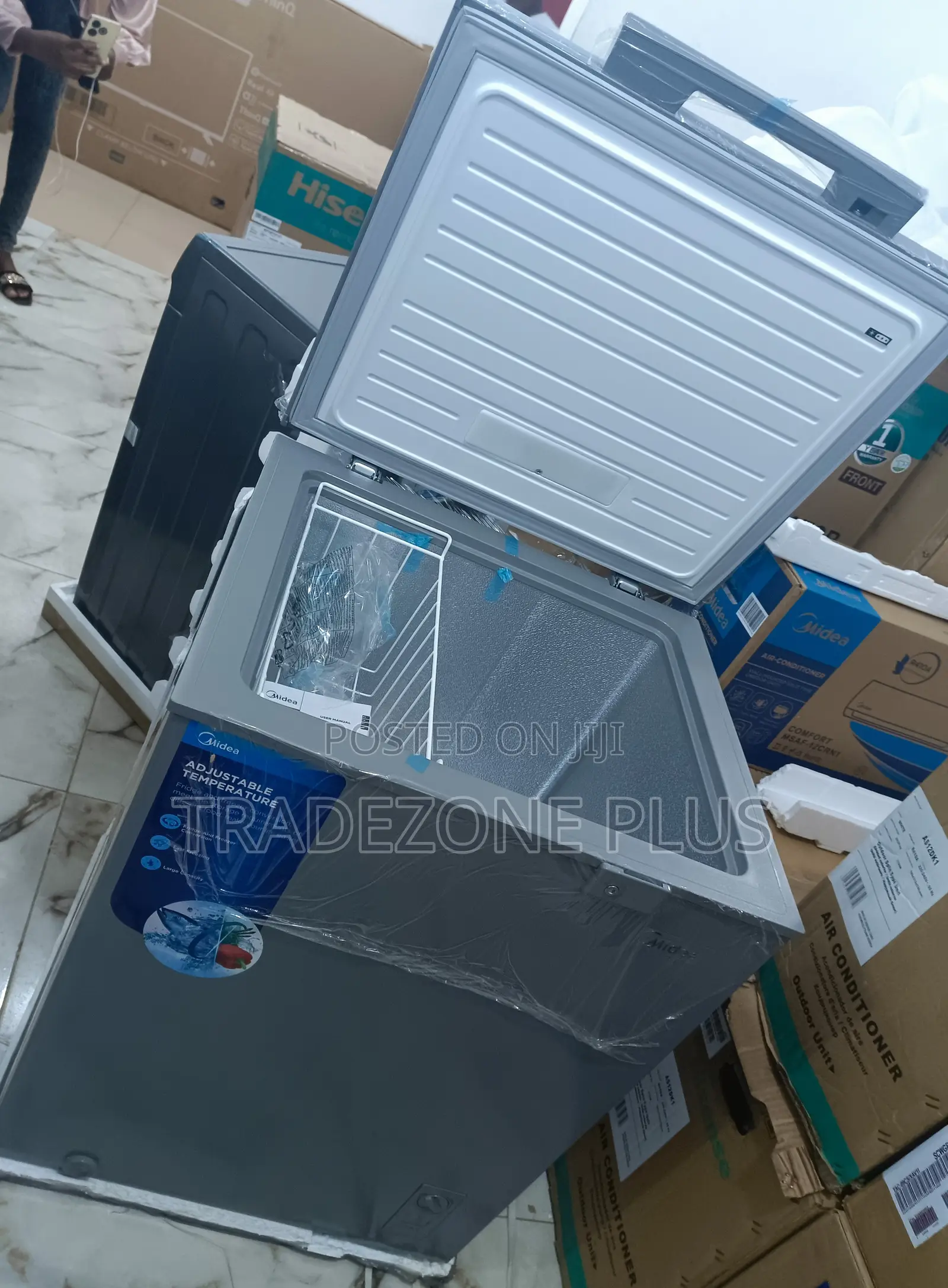 Low Energy Consumption Midea Chest Freezer Hs 186cn 150lts