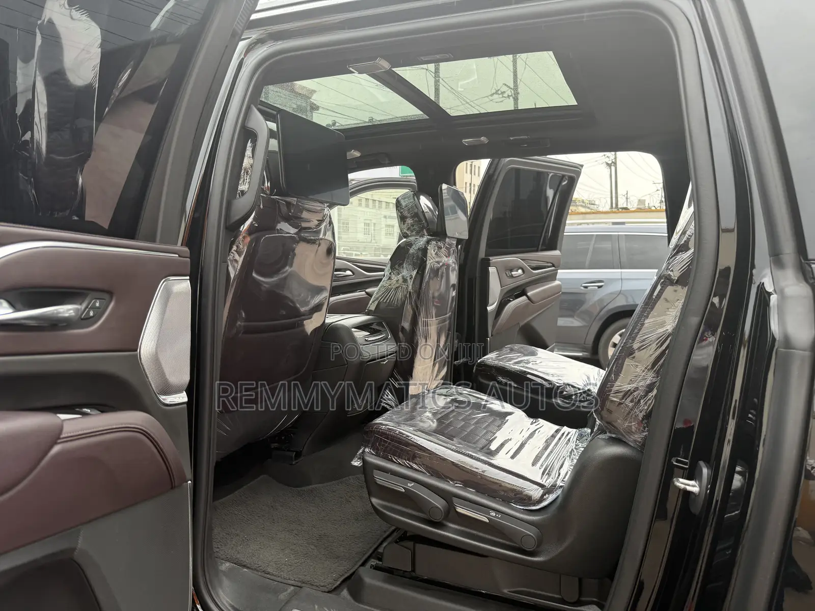 Cadillac Escalade 2021 Black