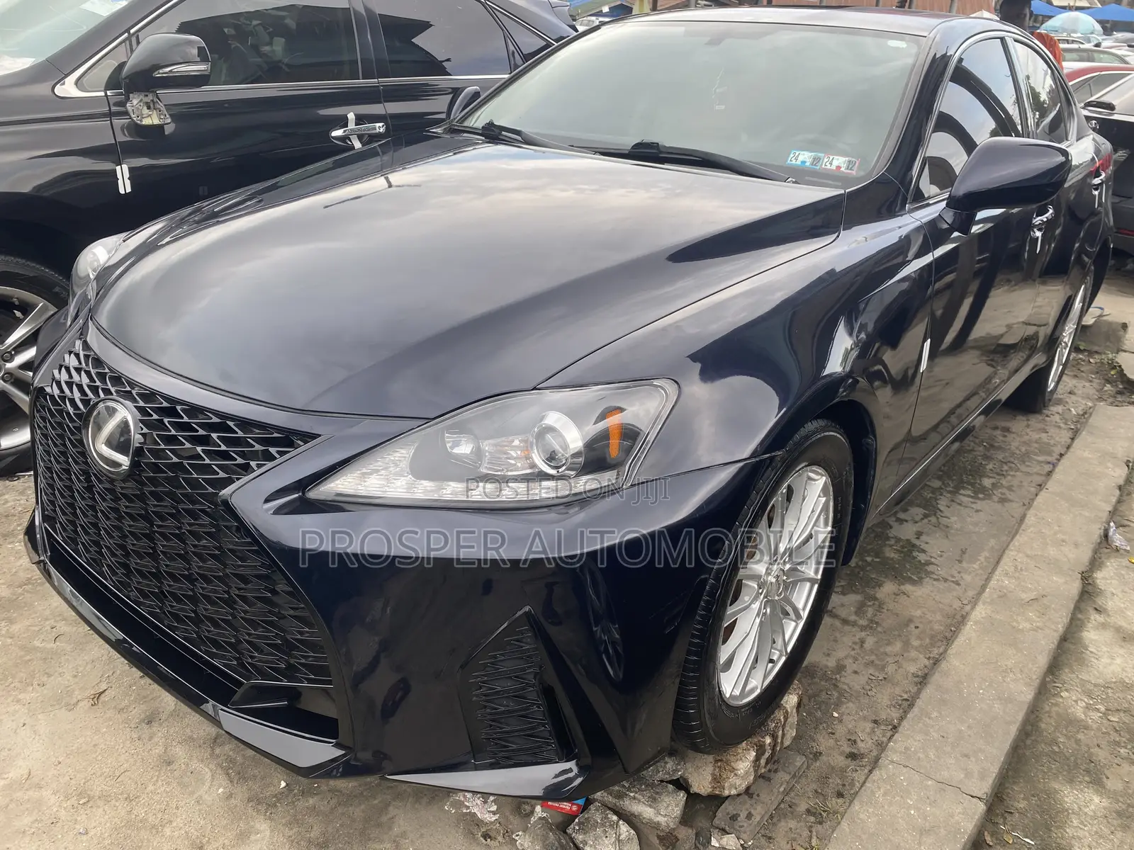 Lexus IS 250 4WD 2009 Blue
