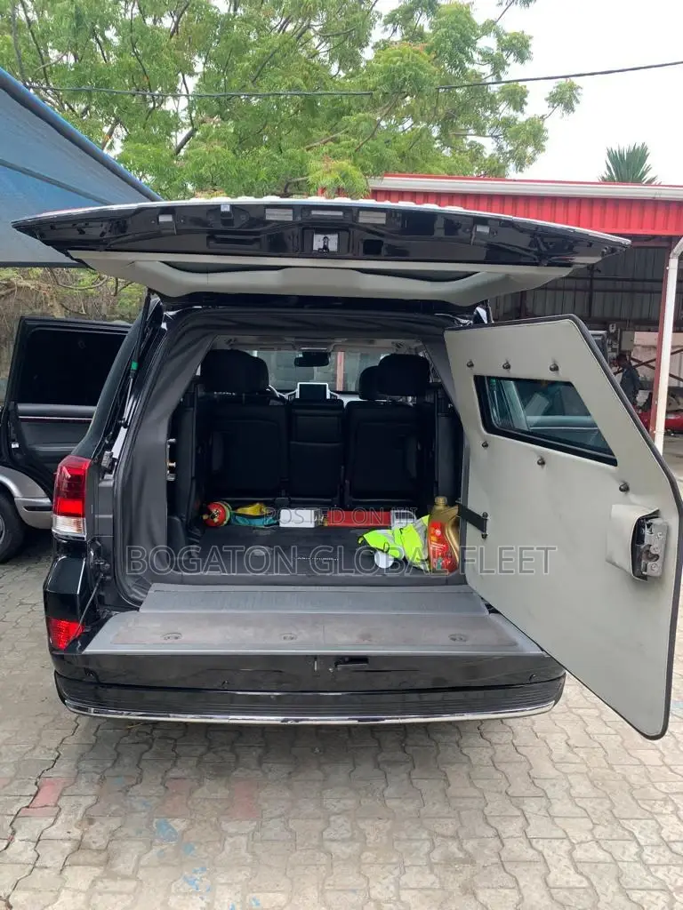 Sweet Bulletproof Landcruiser Suv for Rent