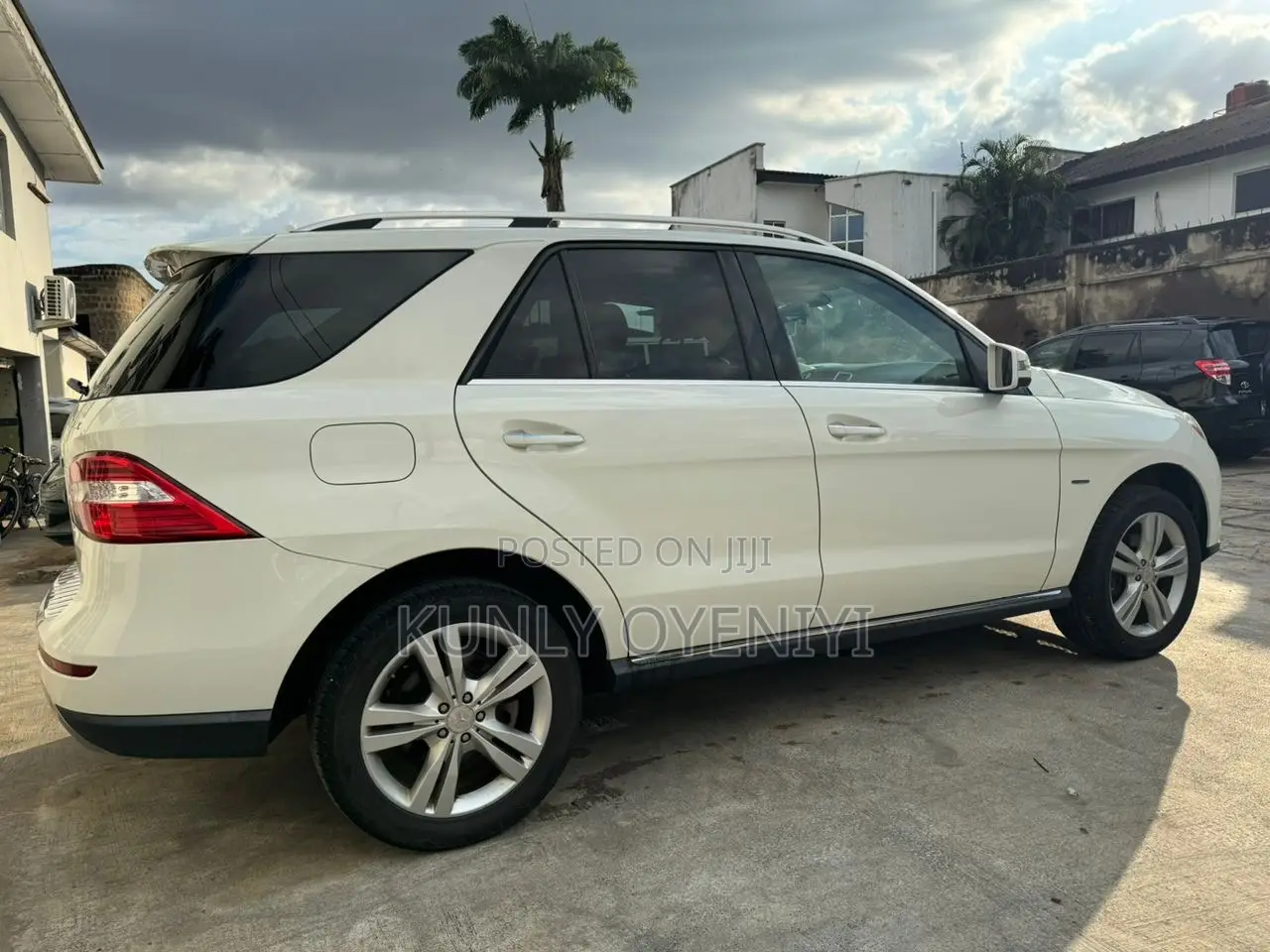 Mercedes-Benz M Class ML 350 4Matic 2012 White