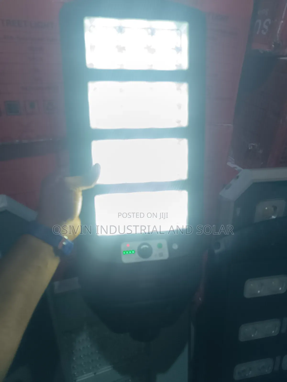 Sukhig 800w All in One Solar Streetlight