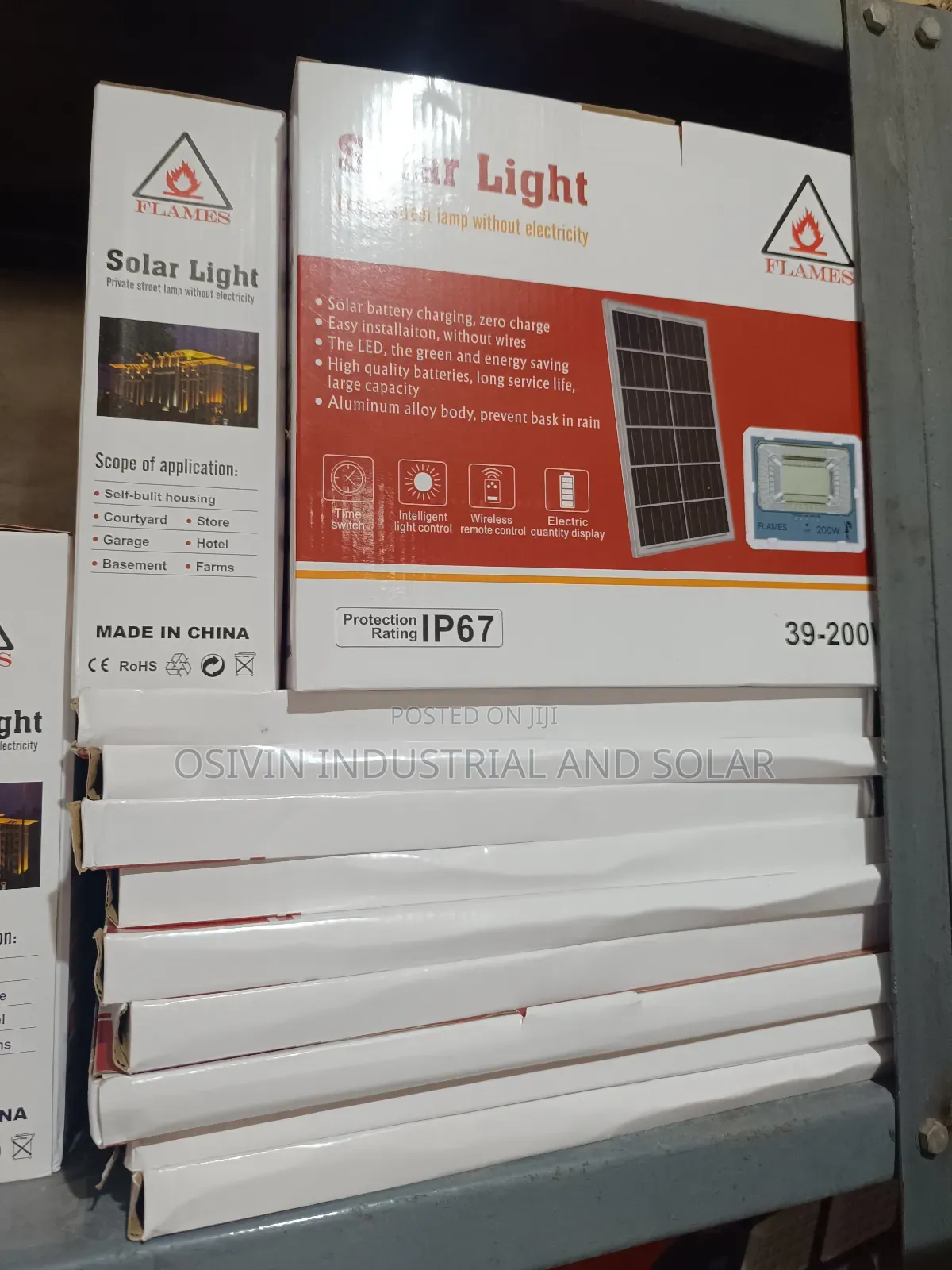 Flames 300w Solar Floodlight With Solar Panel