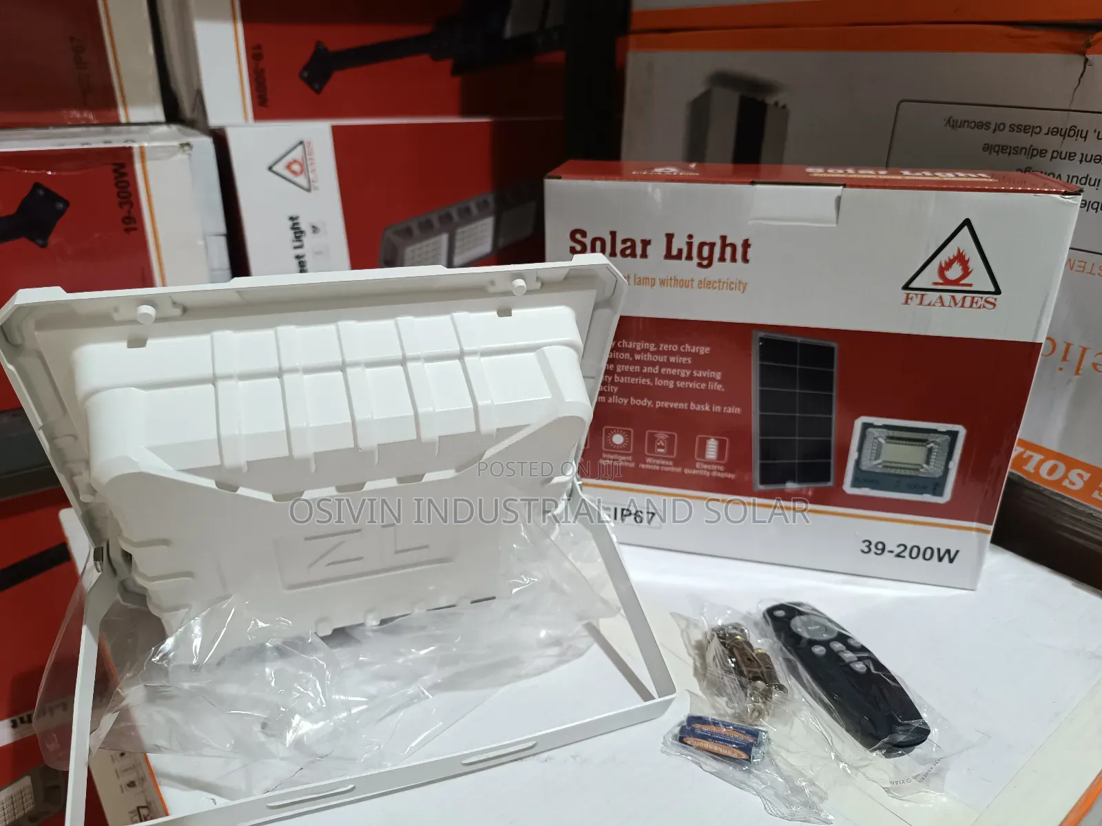 Flames 200w Solar Floodlight With Solar Panel