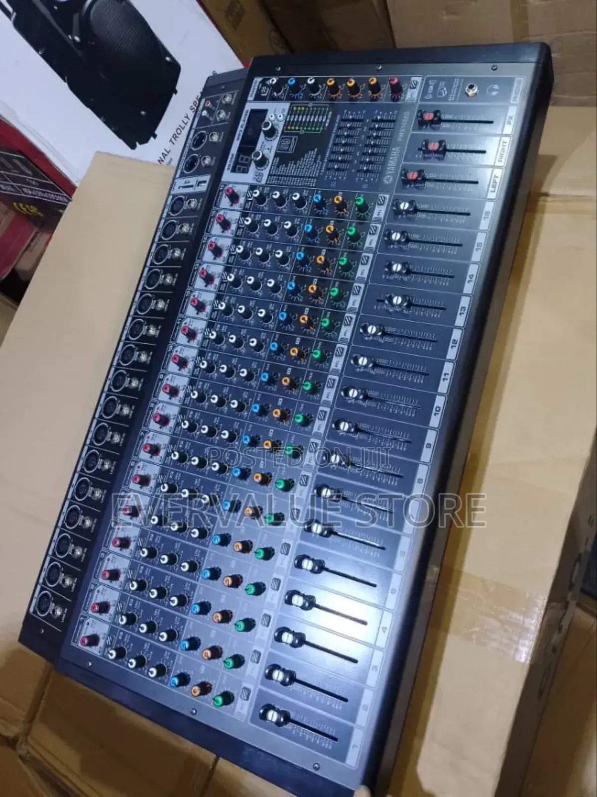 Yamaha Yamaha 16 Channel Mixer.