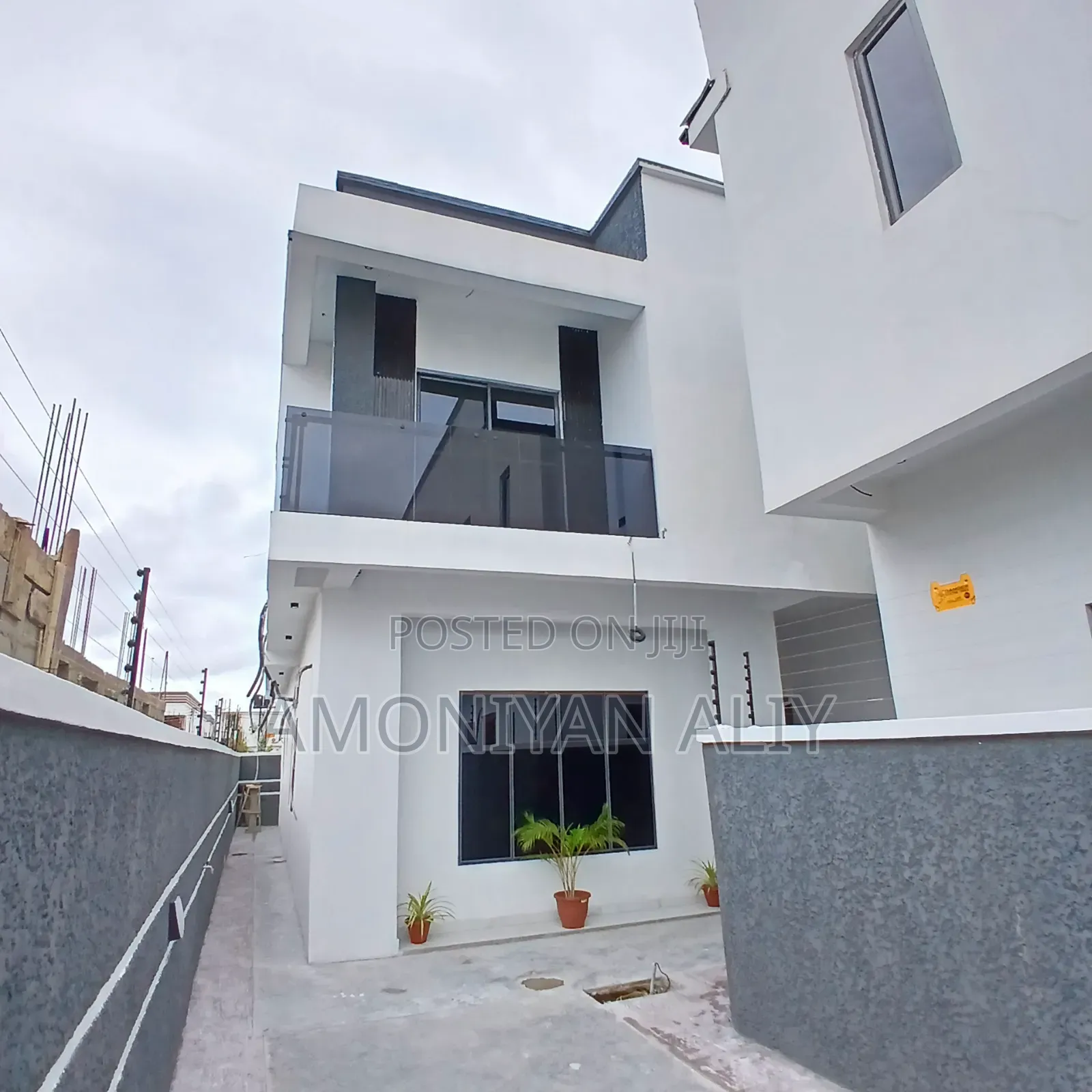 4bdrm Duplex in Ikota Gra Extension, Lekki for sale