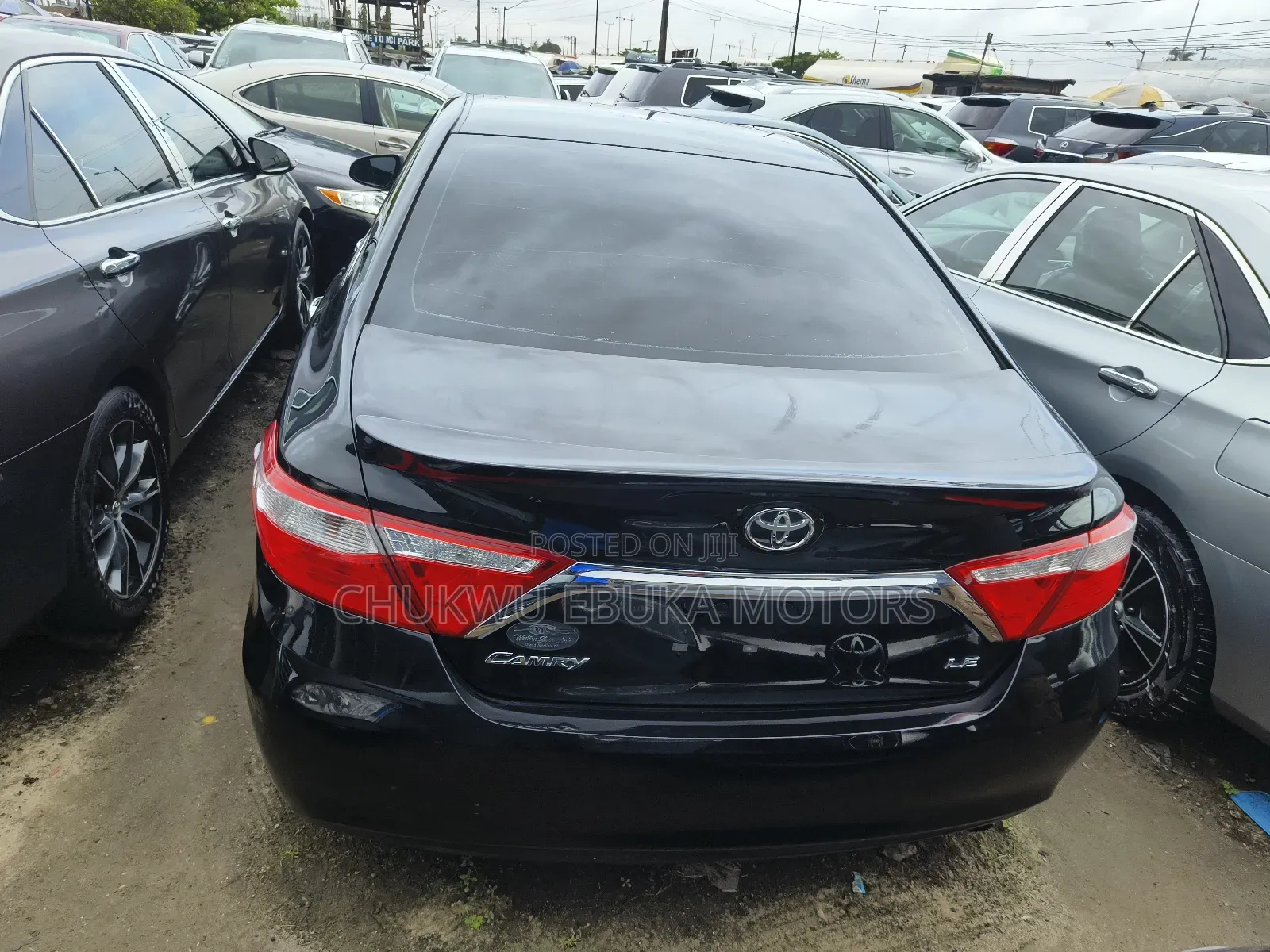 Toyota Camry 2016 Black