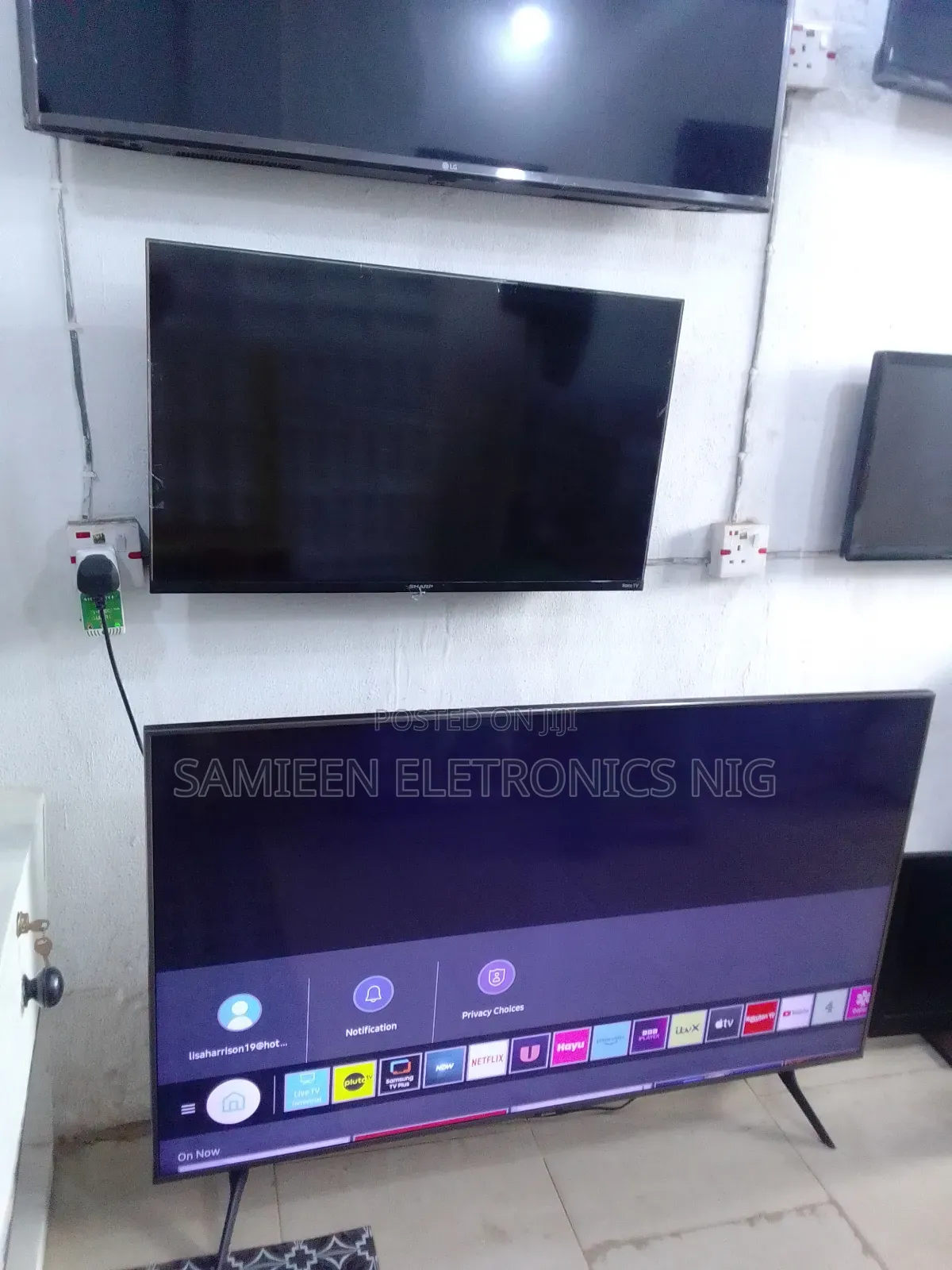50 Inch Samsung QLED UHD Smart TV( Latest Tech, UK Imported