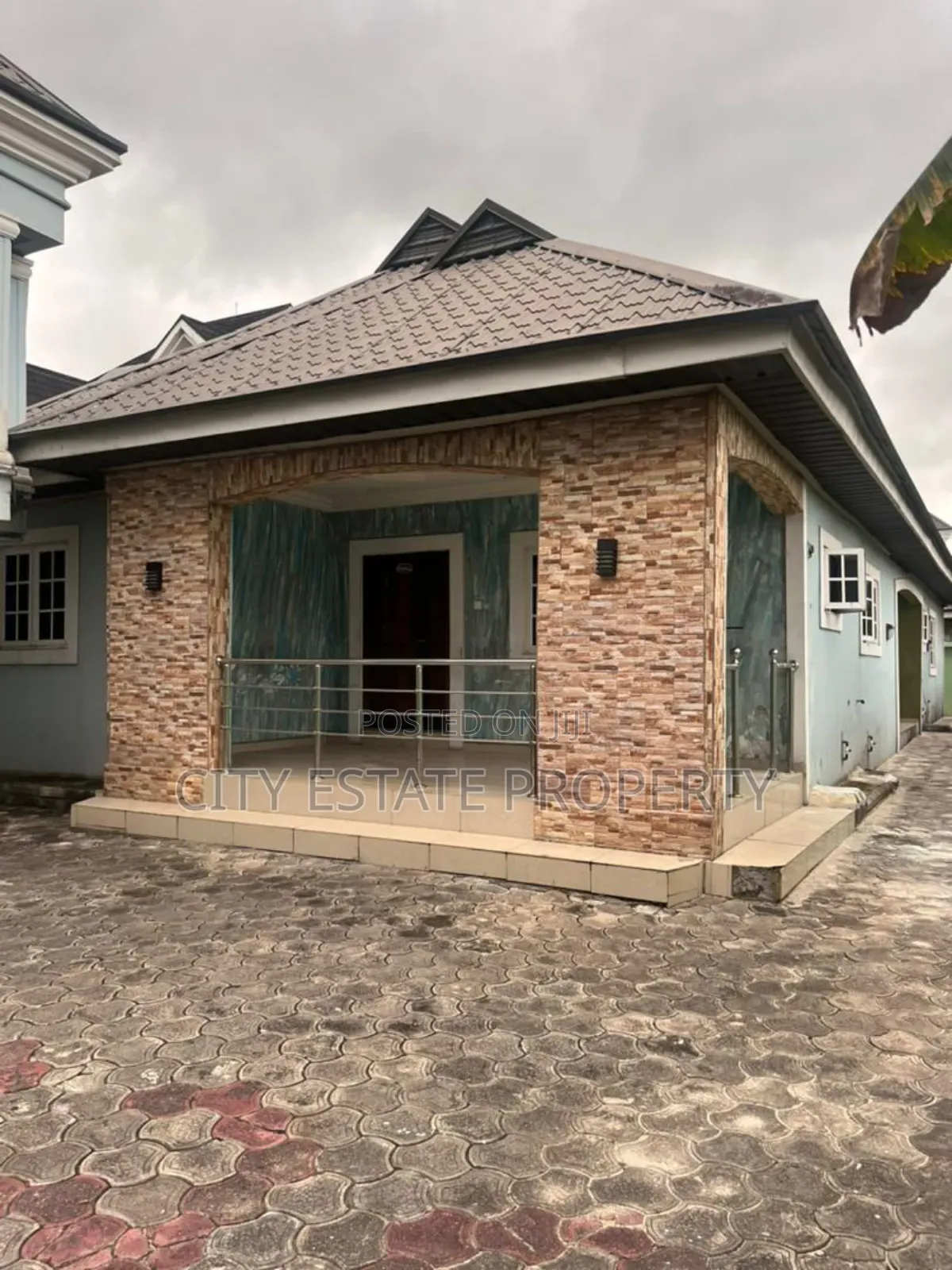 4bdrm Bungalow in Port-Harcourt for rent