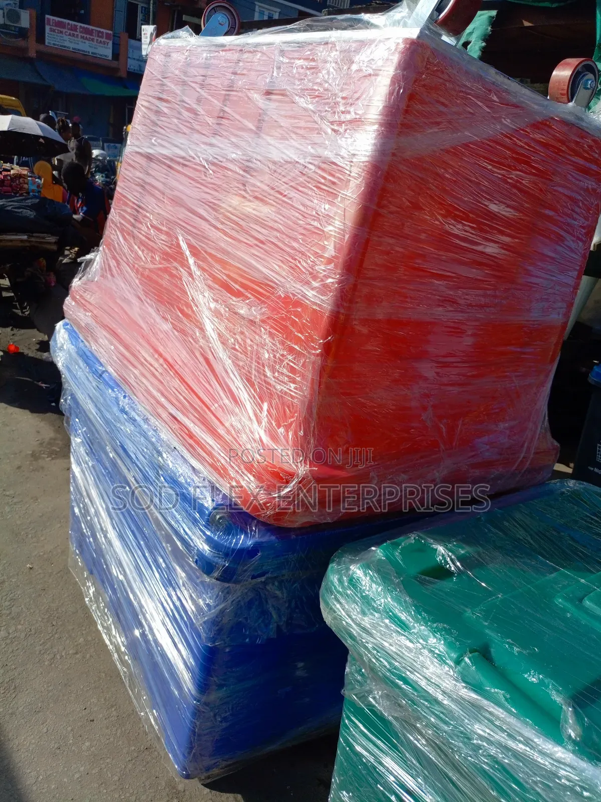 660 Liters Geepee Momoth Rubber Waste Bin