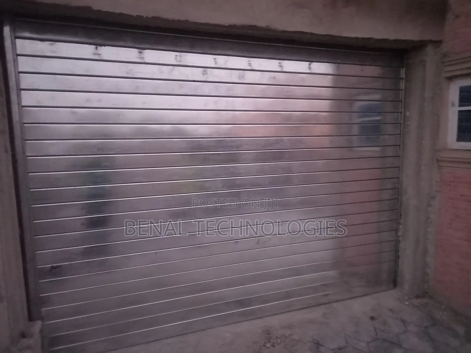 Modern Automated Garage Doors