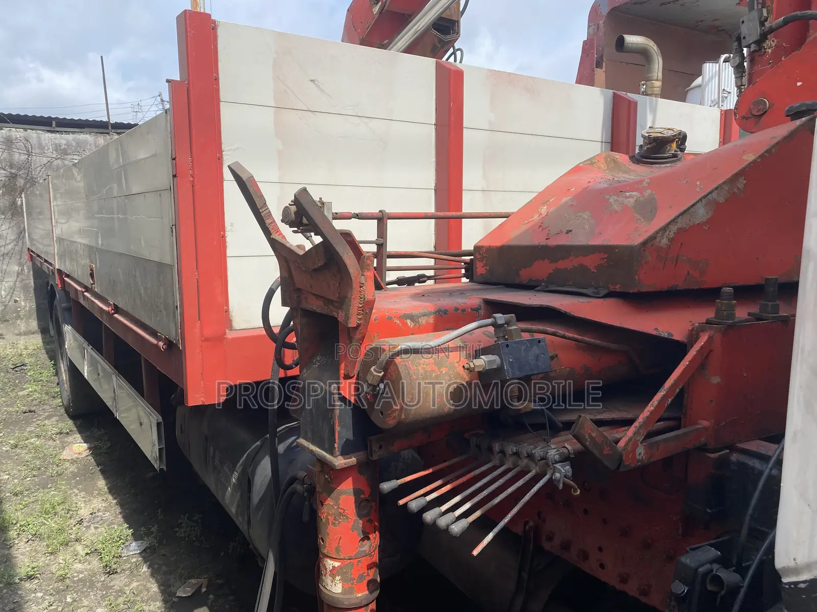 Mercedes Benz Hiyab 10 Tons