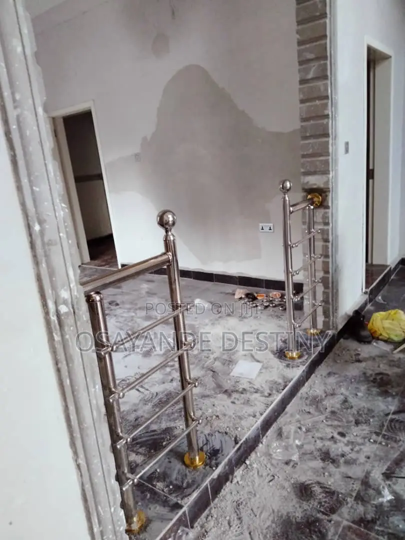 Frameless Glass Rail