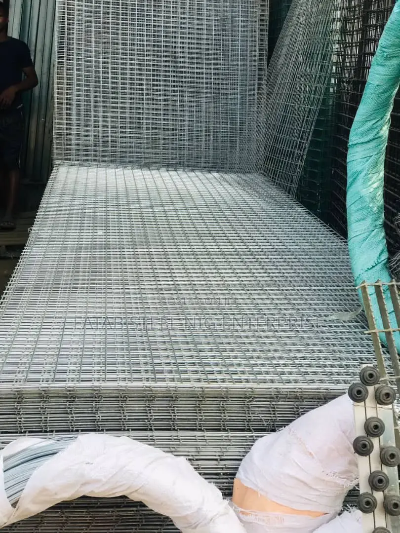 Hot Dipped Galvanise 50x50 Mesh Wire 4mm Thickness