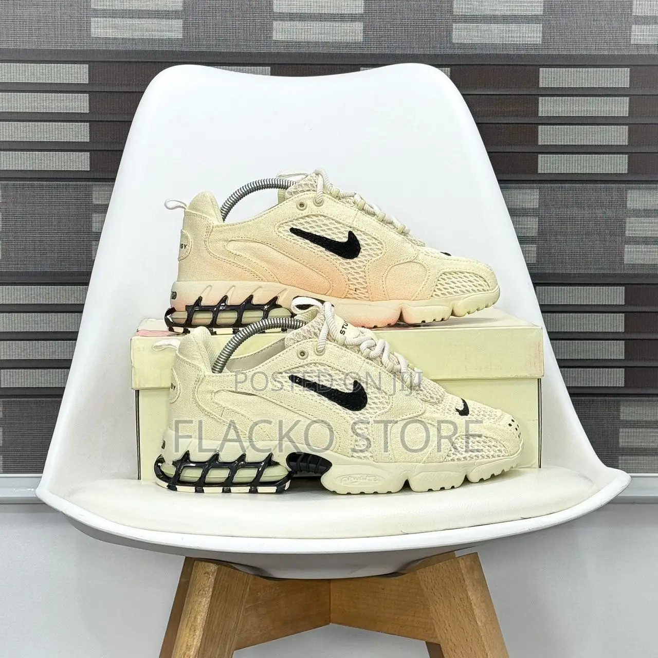 Original Nike X Stüssy Air Zoom Spiridon Fossil Sneakers