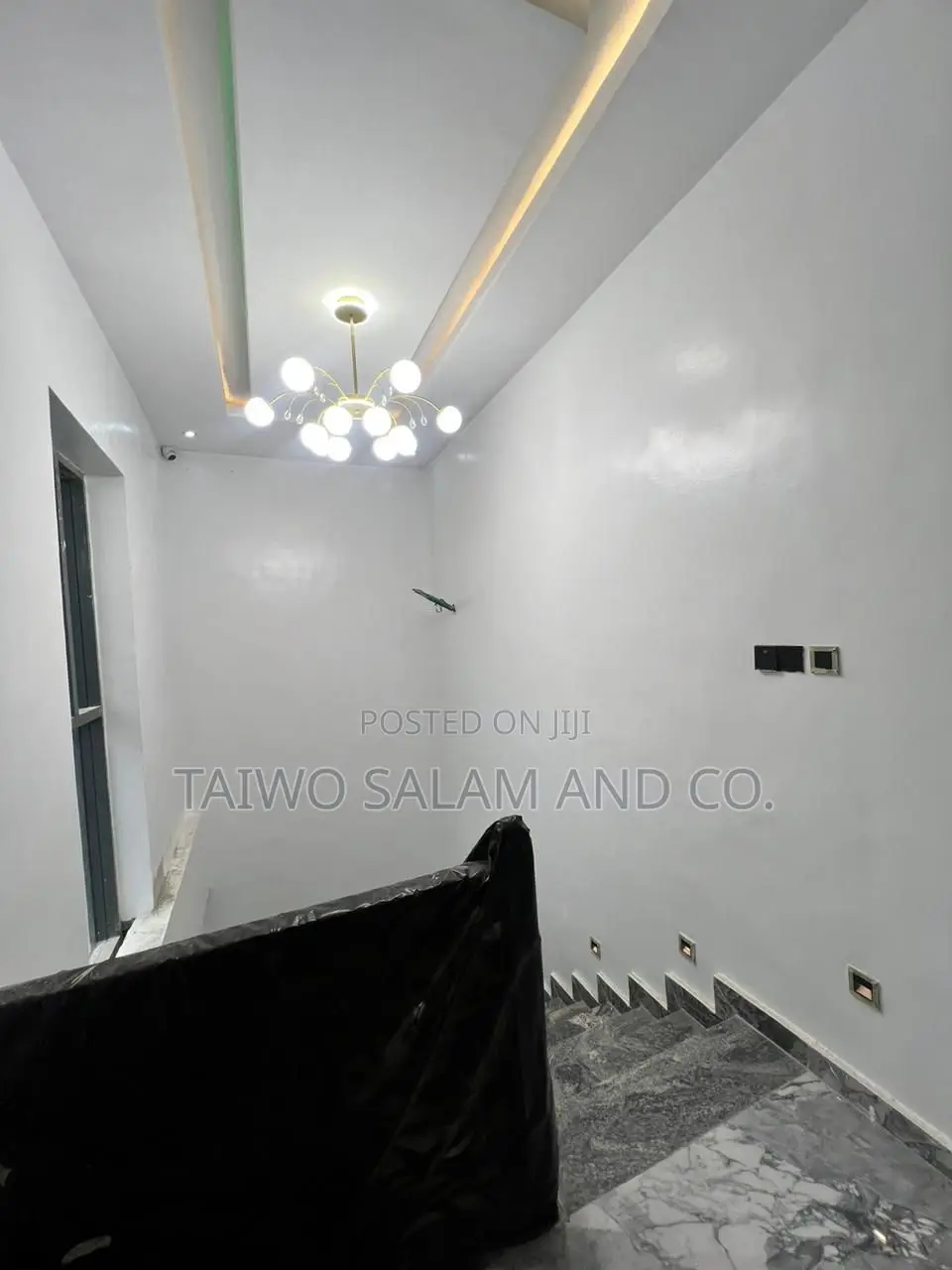 4bdrm Duplex in Akobo for sale