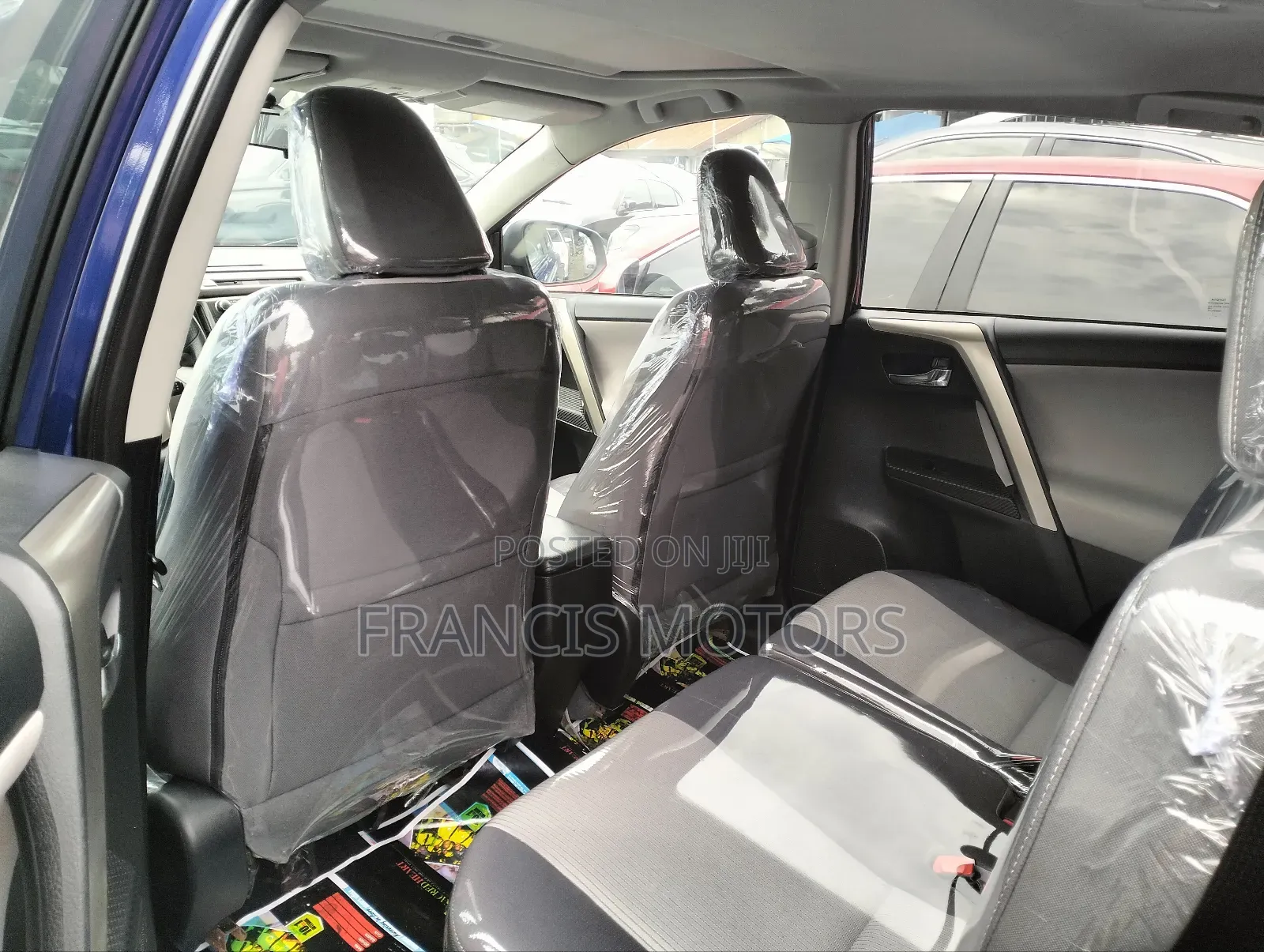Toyota RAV4 XLE AWD (2.5L 4cyl 6A) 2016 Blue