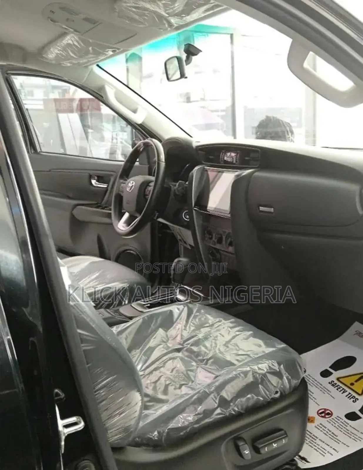 New Toyota Fortuner 4.0 RWD 2023 Black