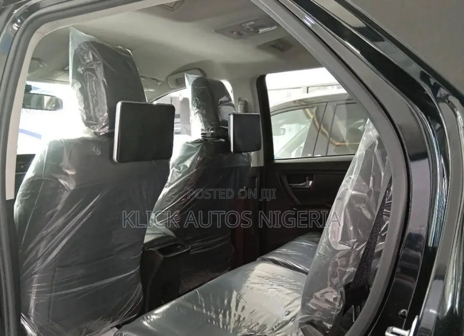 New Toyota Fortuner 4.0 RWD 2023 Black