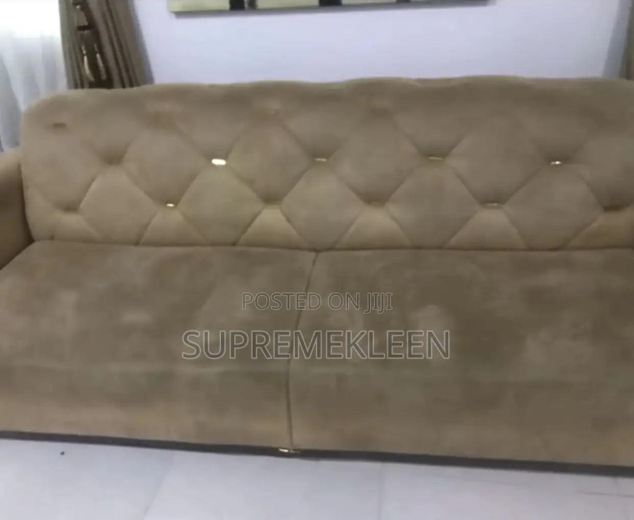 Very Detailed House Sofa Chairs Cleaning Service