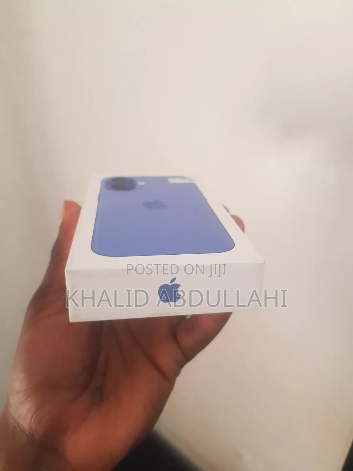 New Apple iPhone 16 128 GB Blue