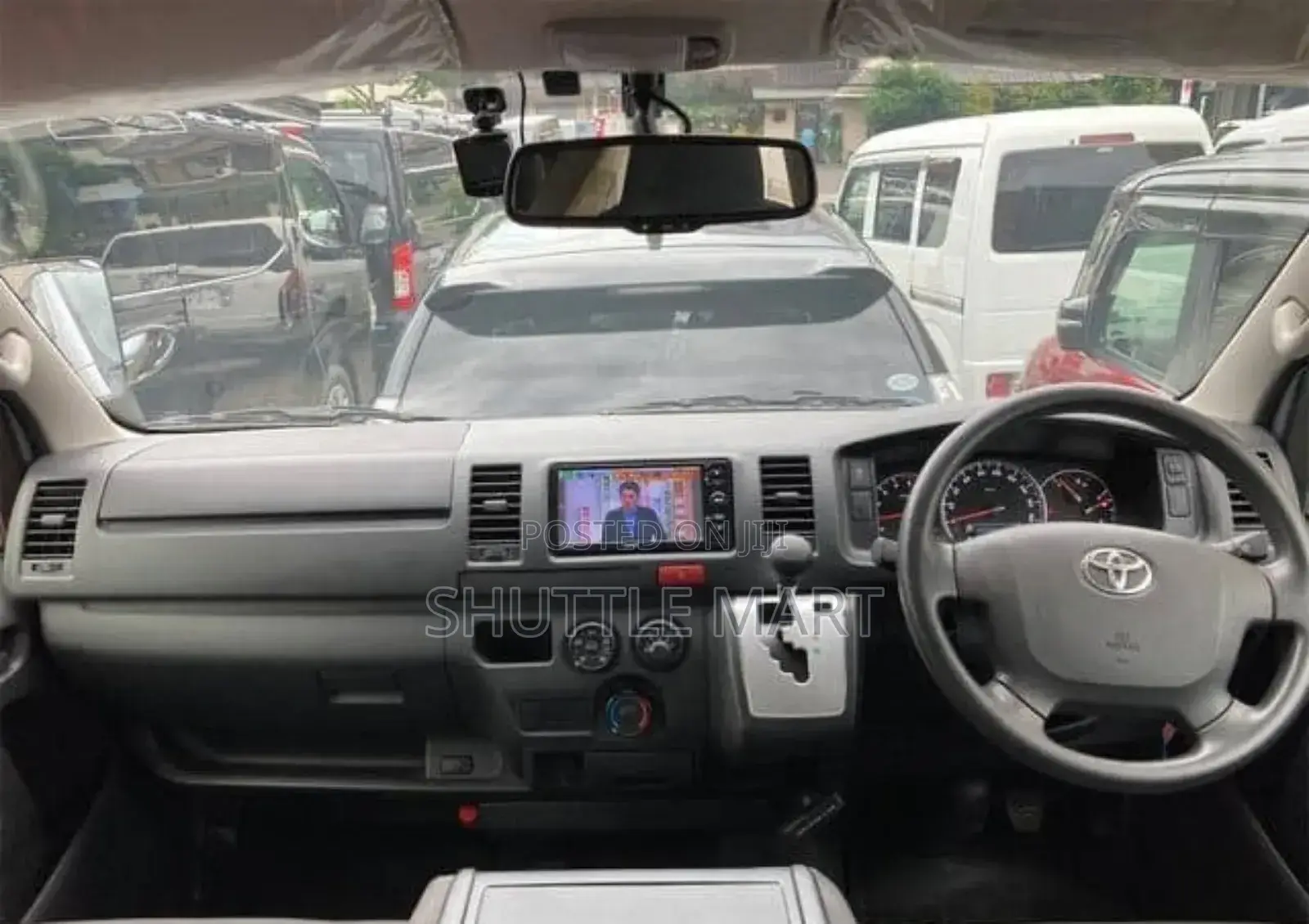 Toyota HiAce 2009 Silver