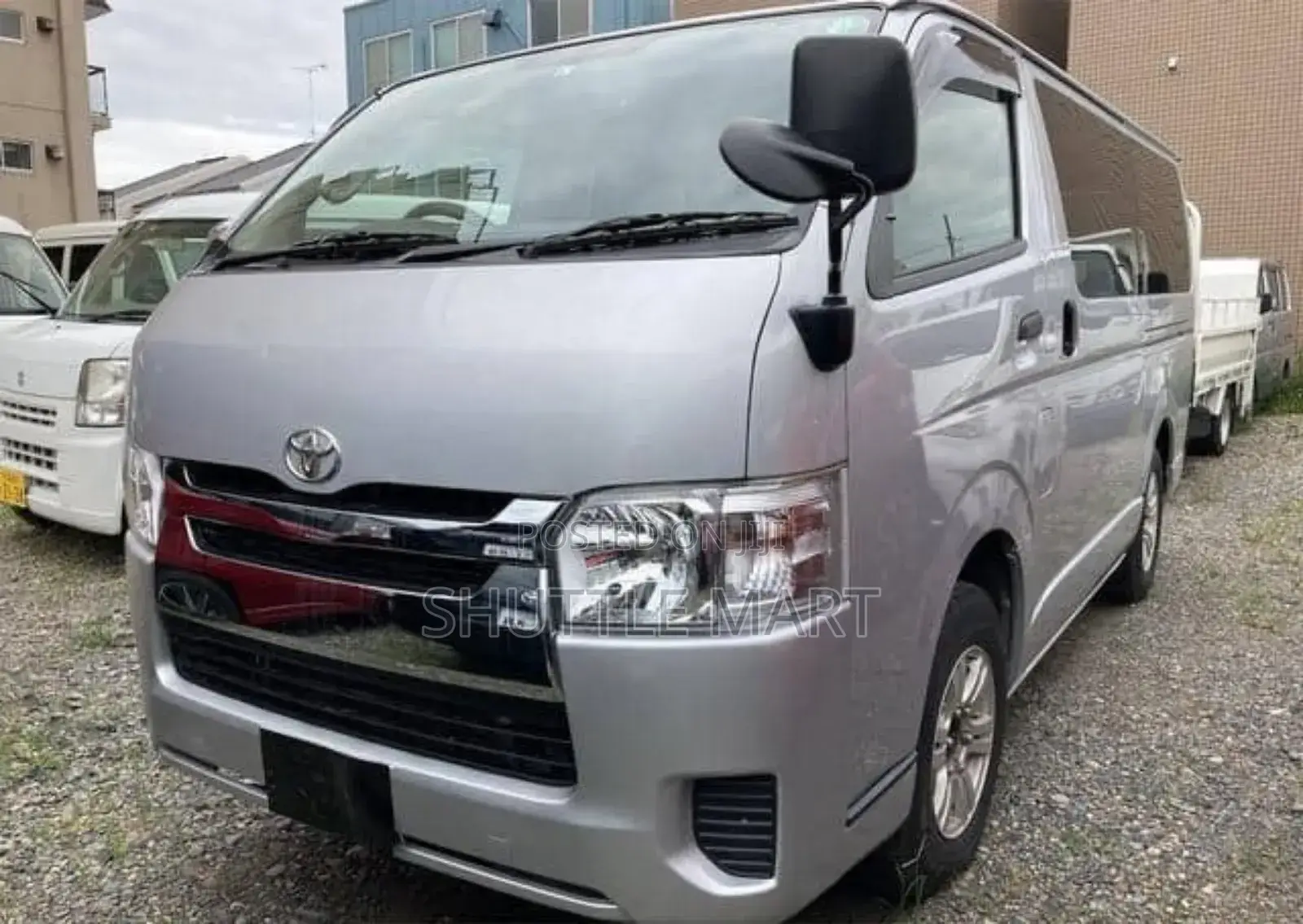 Toyota HiAce 2009 Silver