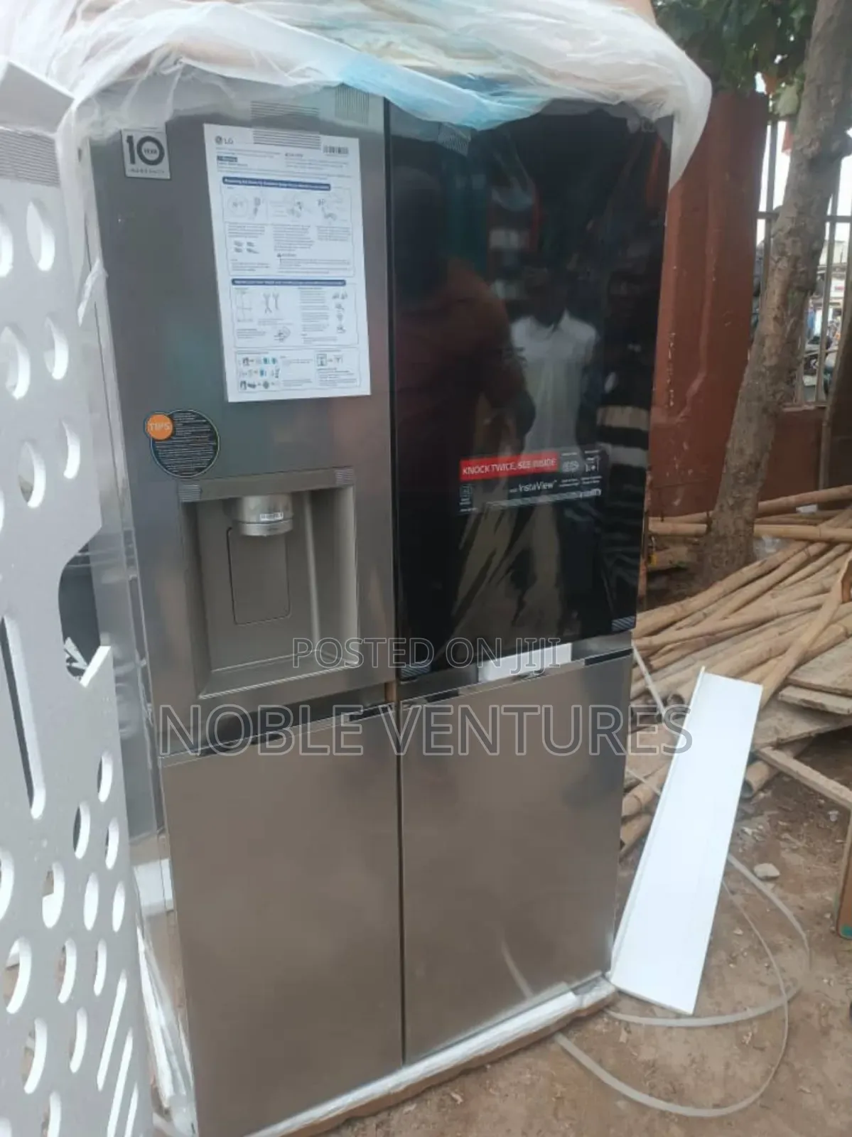 LG Inverter Side by Side Water Dispenser and Ice Maker
