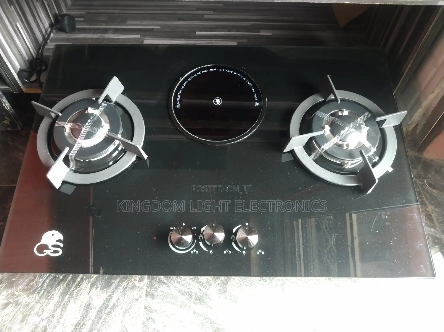 GS Inbuilt 60x90cm 2 Gas 1 Electric Cooker.