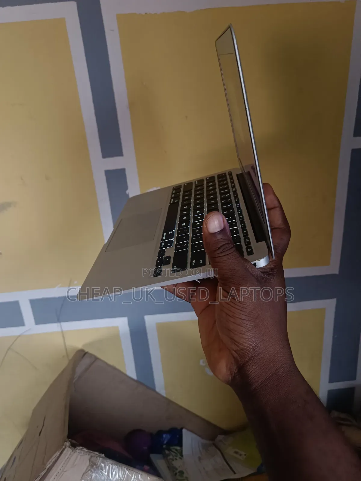 Laptop Apple MacBook Air 2012 4GB Intel Core i5 SSD 128GB