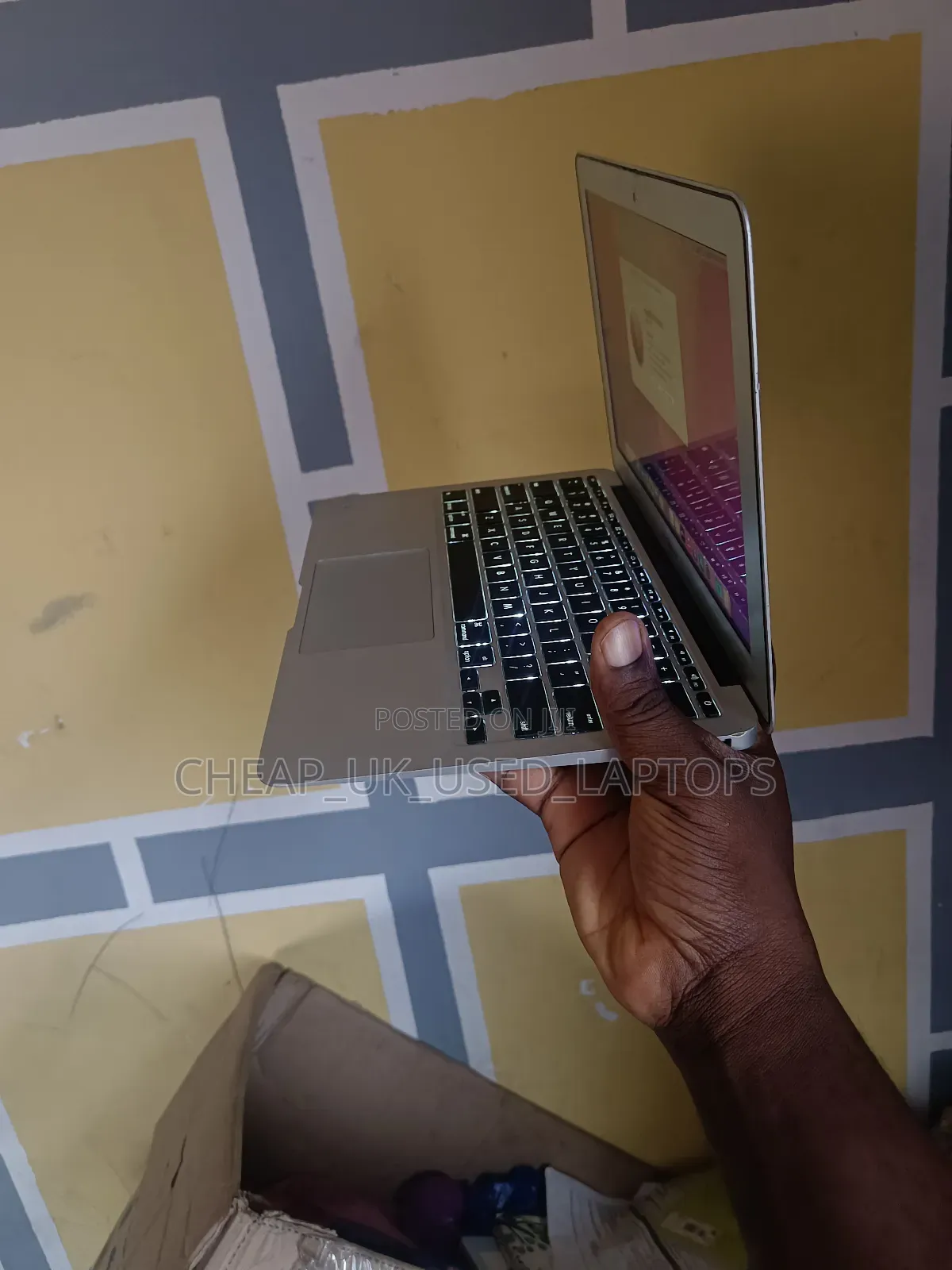 Laptop Apple MacBook Air 2012 4GB Intel Core i5 SSD 128GB