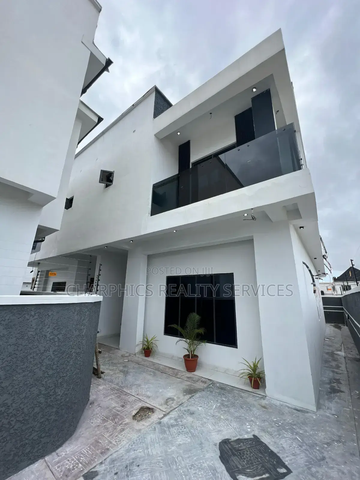 4bdrm Duplex in Ajah for sale