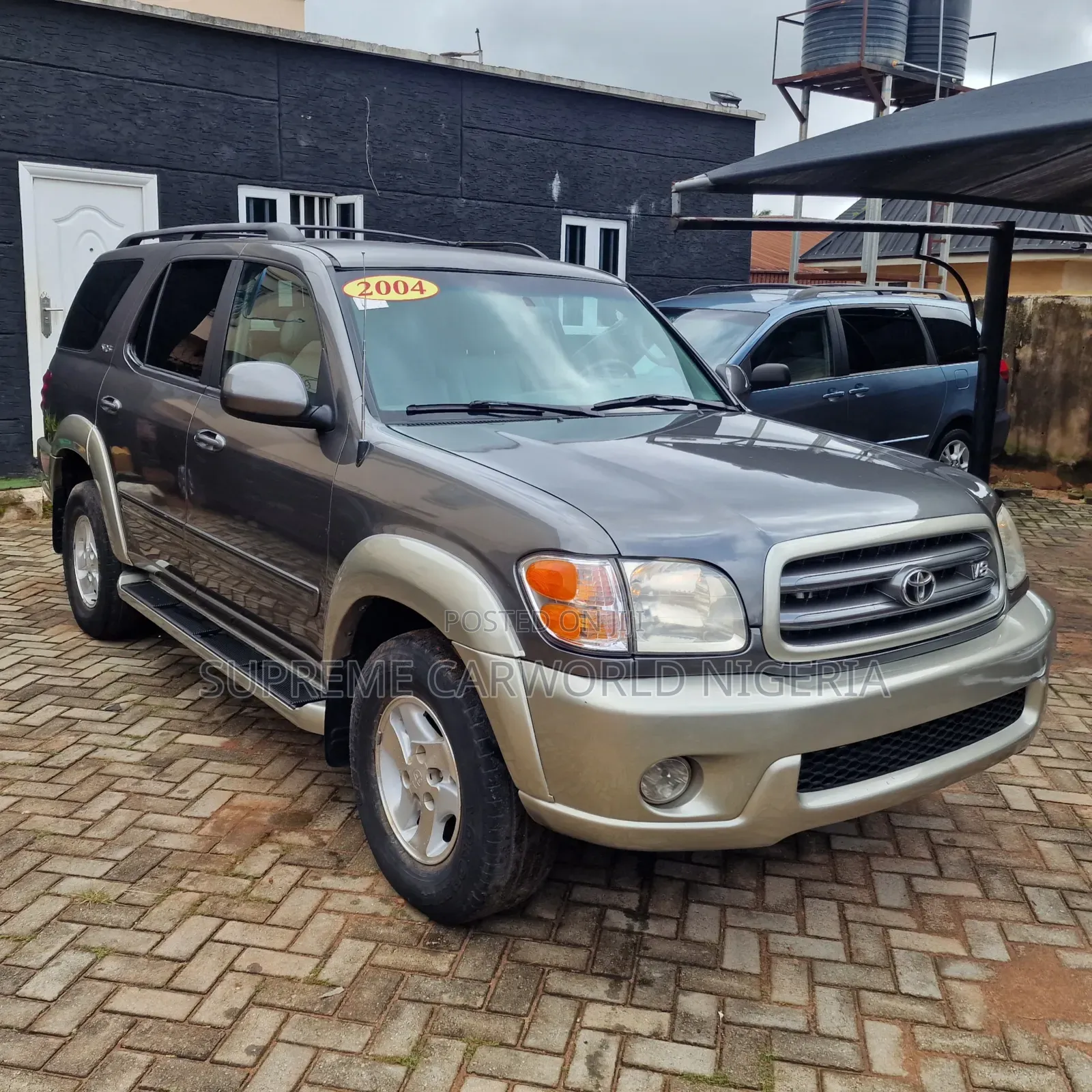 Toyota Sequoia 2004 Green