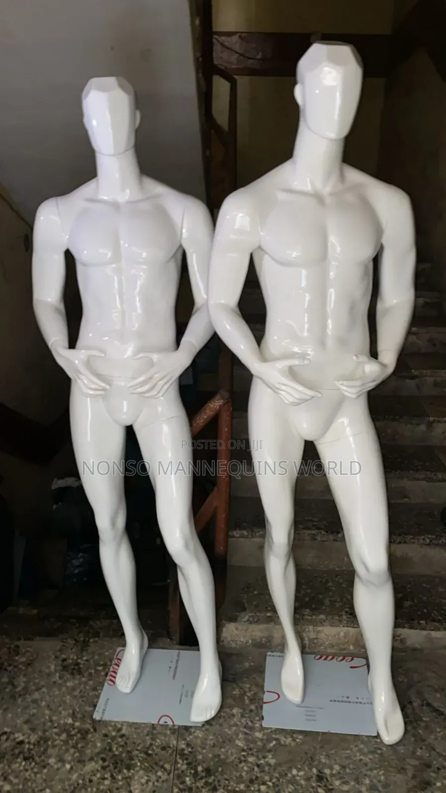 Fiber White Male Glossy Mannequins.