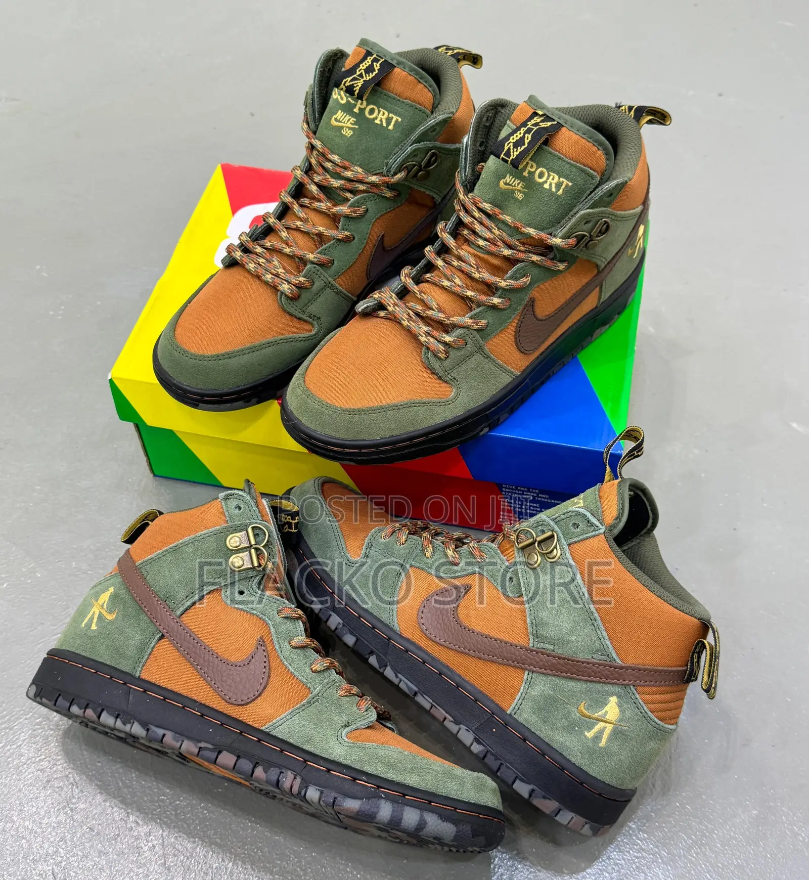 Original Nike Sb Dunk High Passport Sneakers