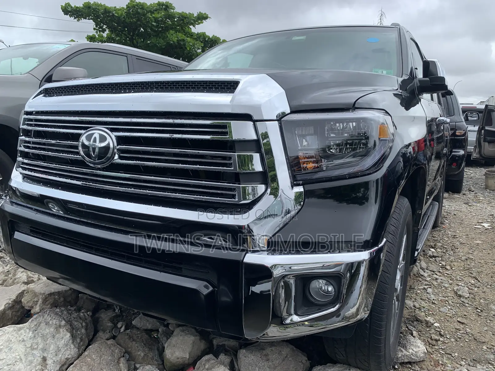 Toyota Sequoia 2014 Black