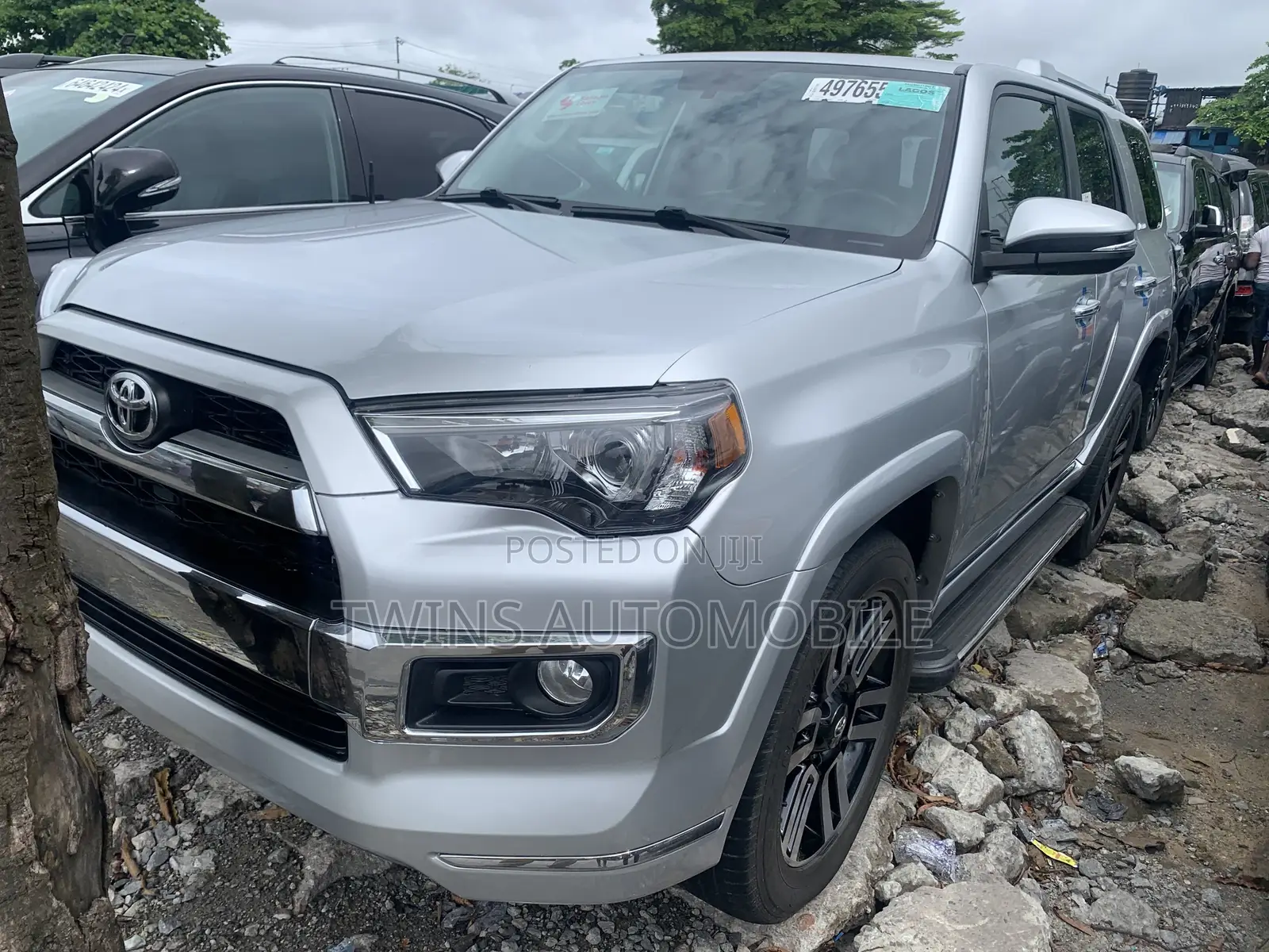 Toyota 4-Runner Limited 4WD 2011 Silver
