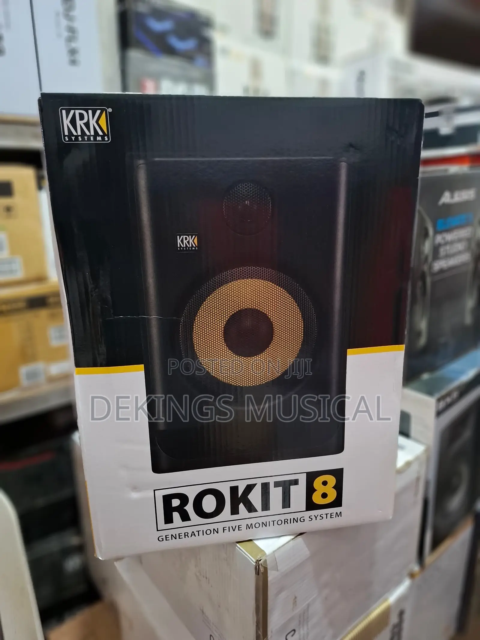 New Rokit 8 G5 Generation 5 Powered Studio Monitor