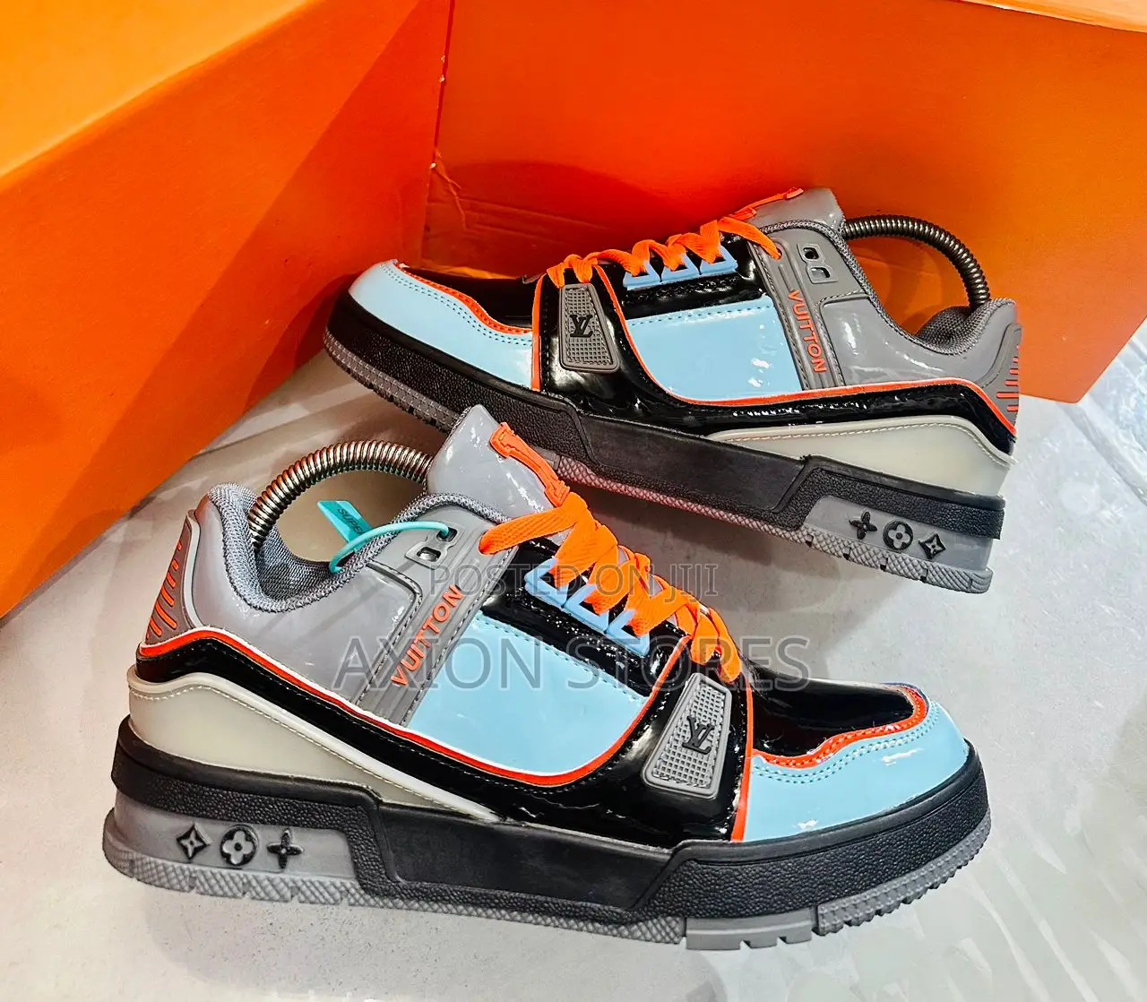 Louis Vuitton Fashion Sneakers