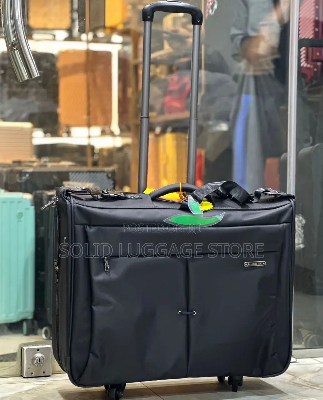 Leaves King Men’S Suitcarrier