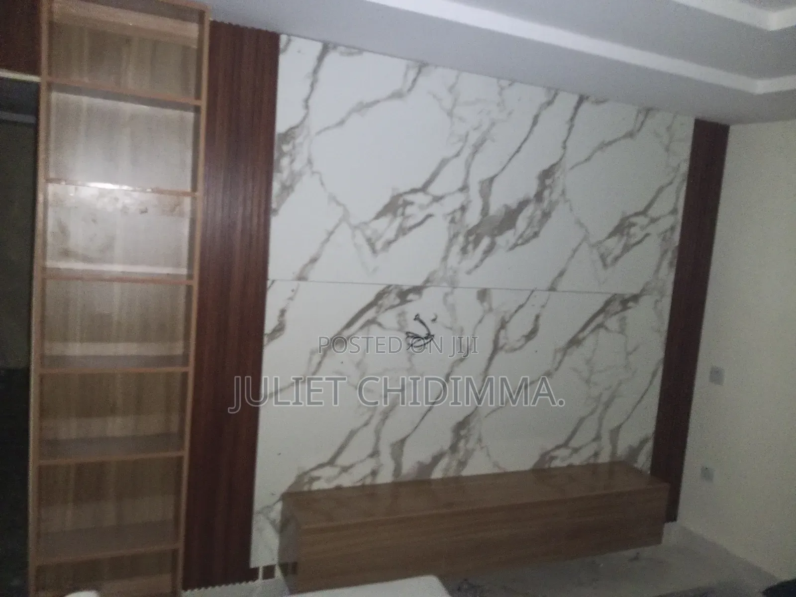 A Quality 7*7 Tv Console