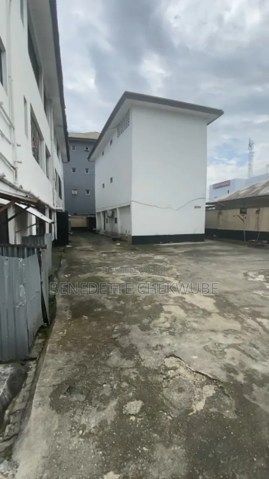 3bdrm Block of Flats in Gra, Port-Harcourt for rent