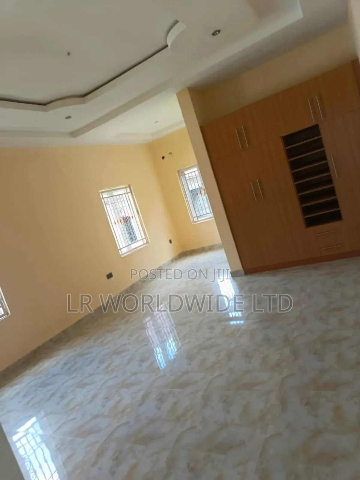 4bdrm Duplex in Lugbe District for sale