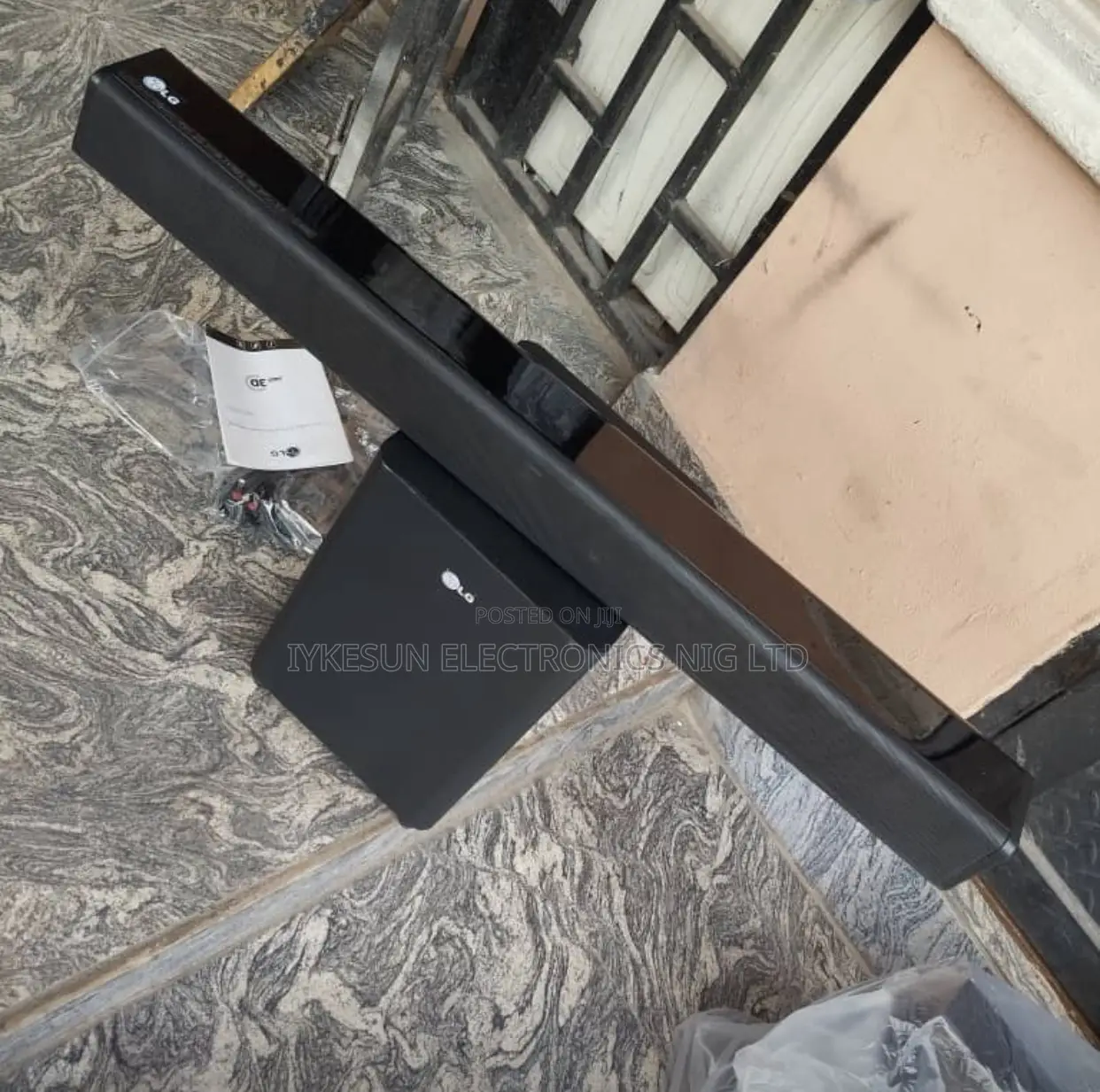 Original LG Powerful Soundbar 1600watts Bluetooth HDMI