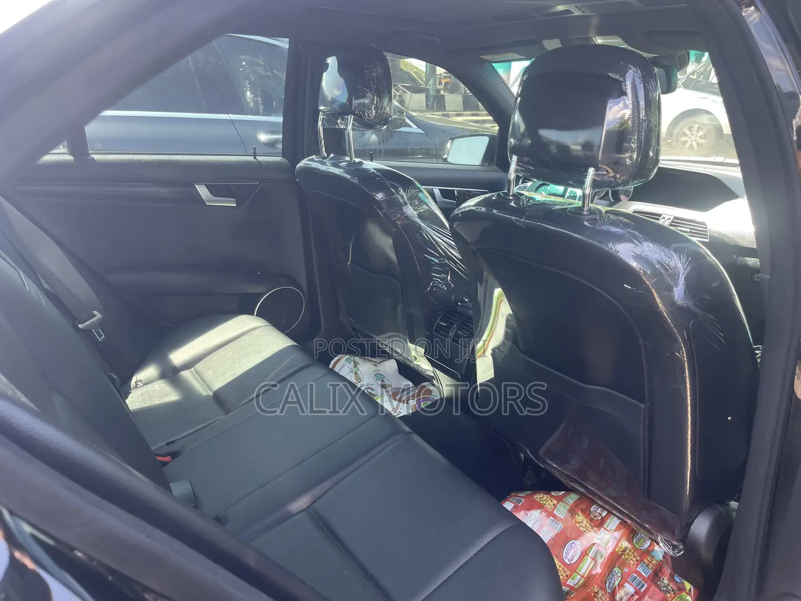 Mercedes-Benz C300 2012 Black