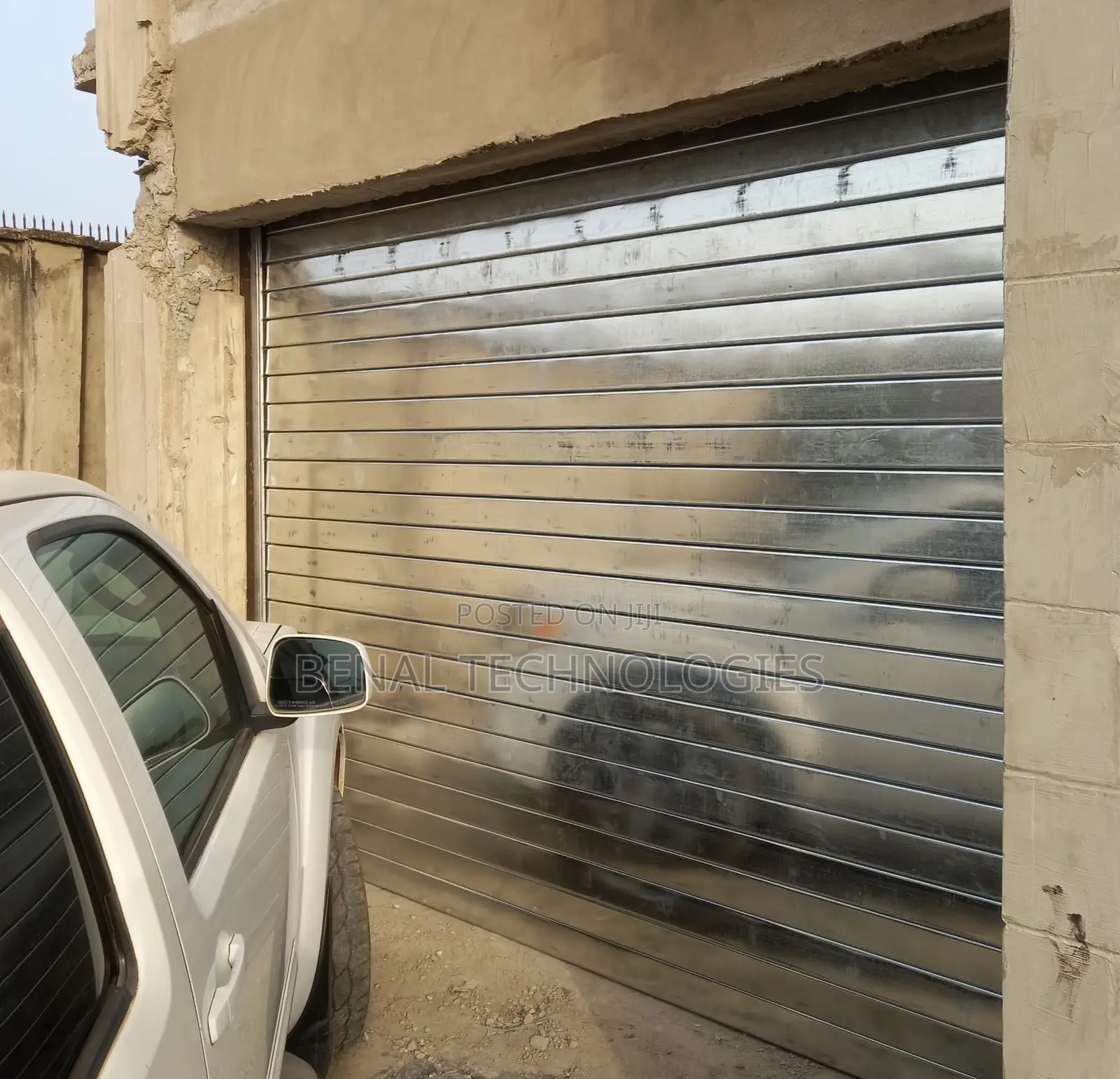Service for Inserting Roller Shutter Doors Into Garages