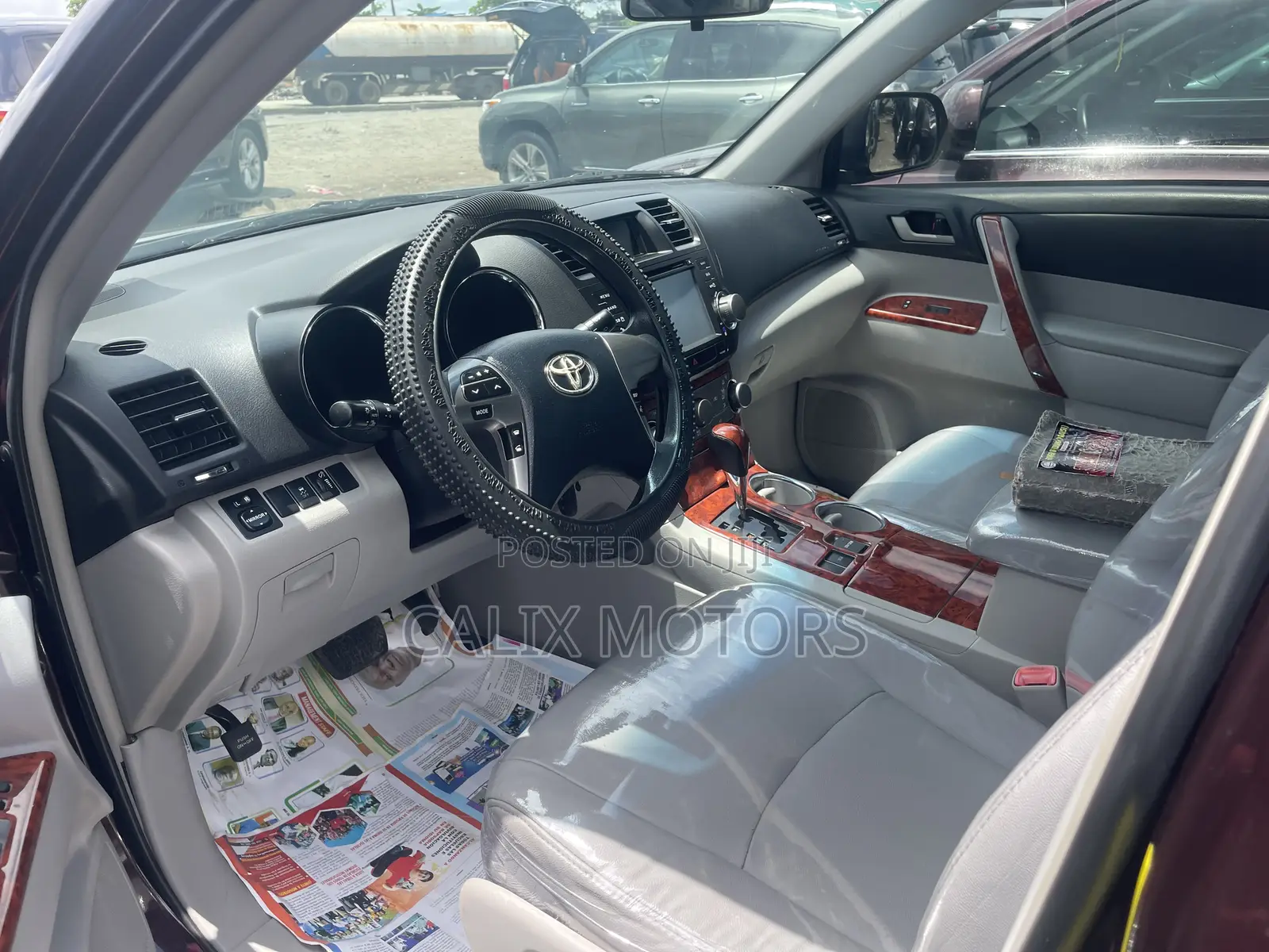 Toyota Highlander 2012 Red