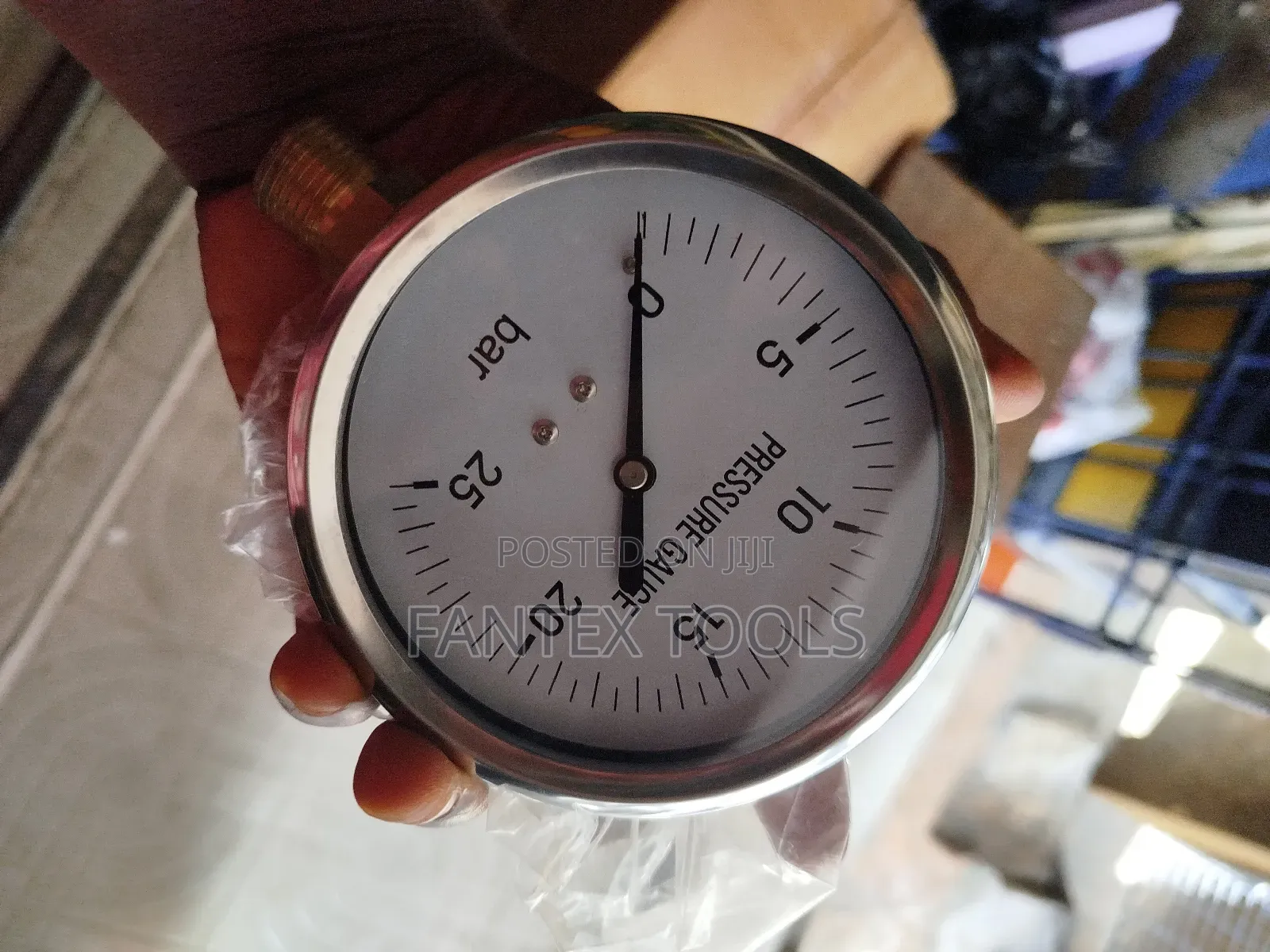 Pressure Gauge 25 Bar.