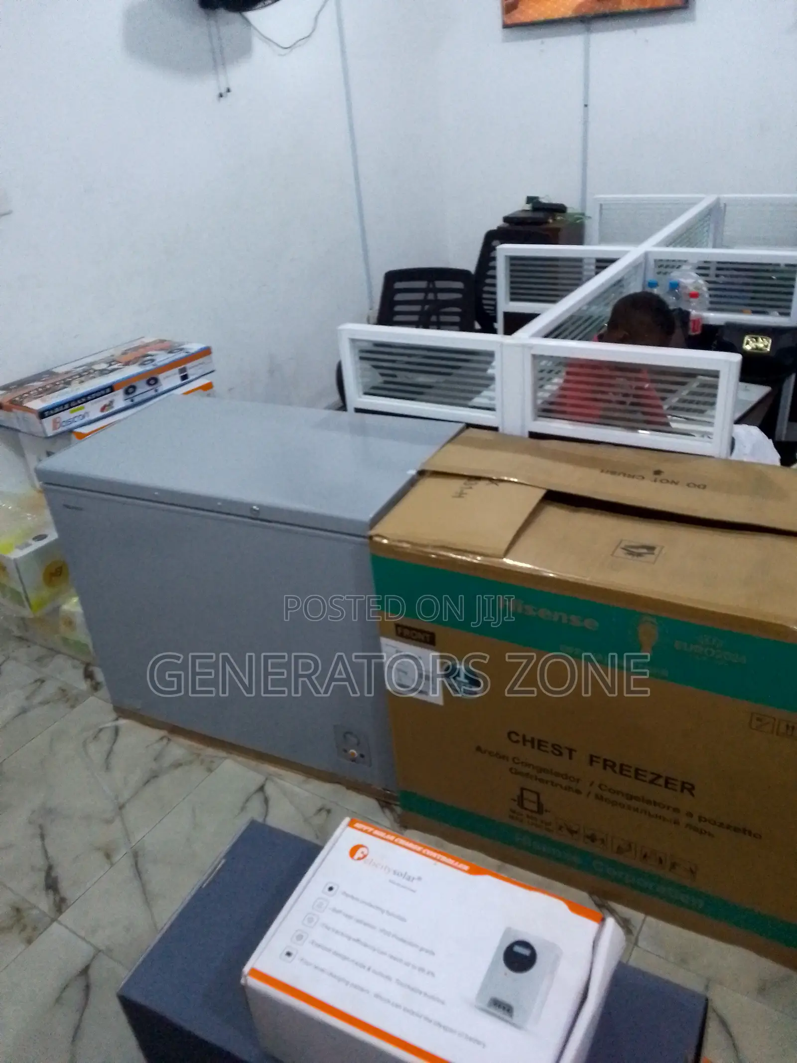 250L Hisense Chest Freezer Durable Build {Fc340sh}