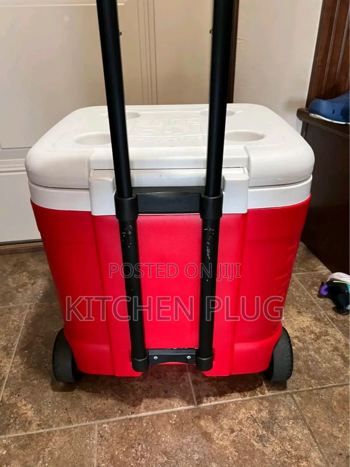 Igloo Cooler - 60qt With Wheels 『 56 Litres, 94 Cans, 』